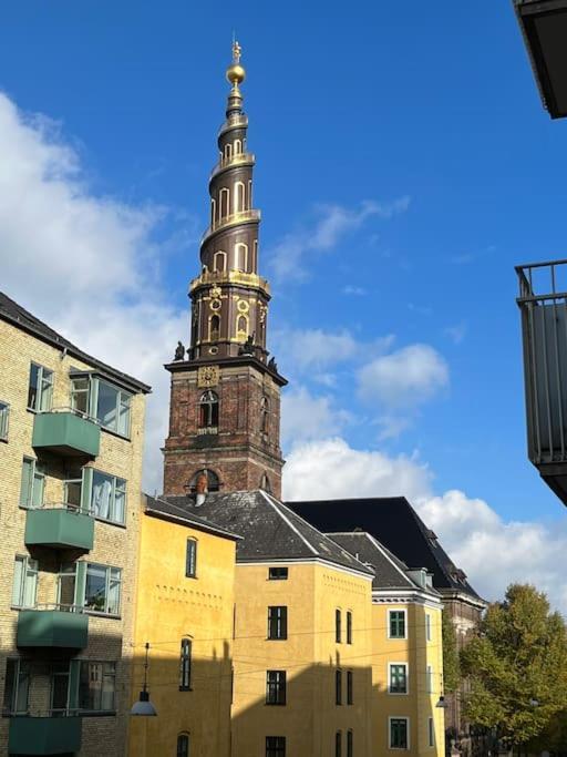Cozy In Christianshavn W Two Balconies. Apartamento *